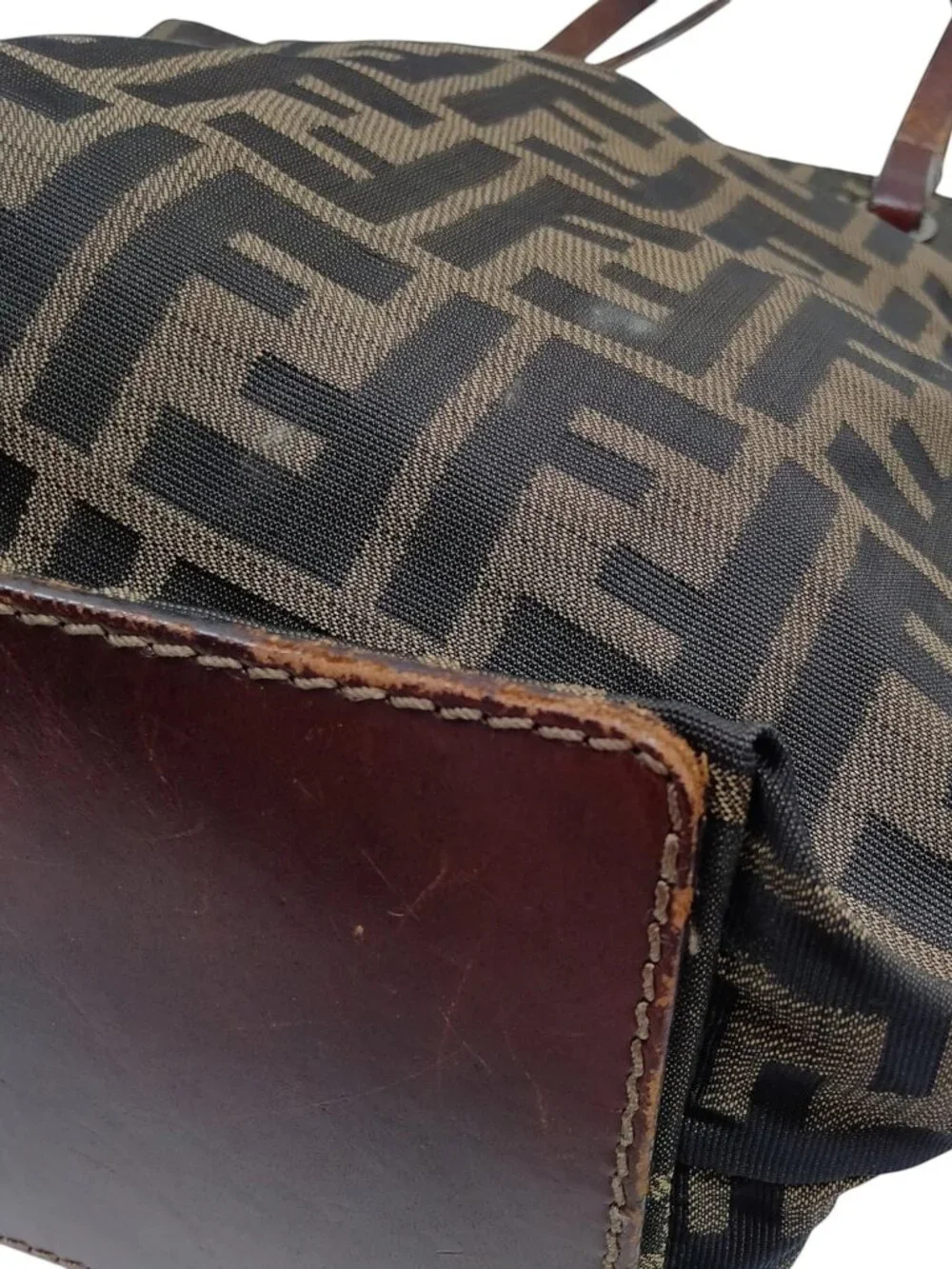 (L3) Fendi Tote Bag Brown PVC